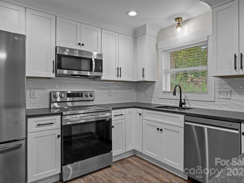 204 Kendall Street, Norwood, NC 28128.  MLS# CAR4279004, YatesRealty ID 26810. 