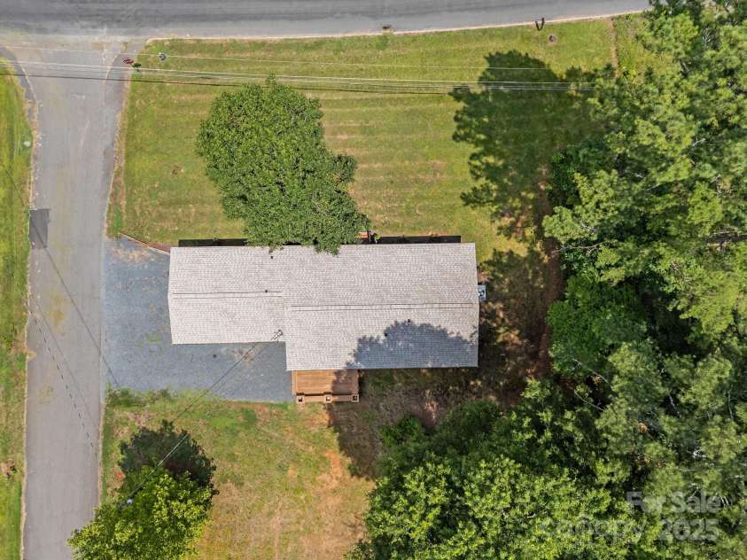 204 Kendall Street, Norwood, NC 28128.  MLS# CAR4279004, YatesRealty ID 26810. 