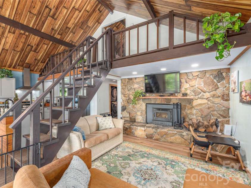154 Timberside Drive, Mars Hill, NC 28754.  MLS# CAR4383911, YatesRealty ID 26811. 