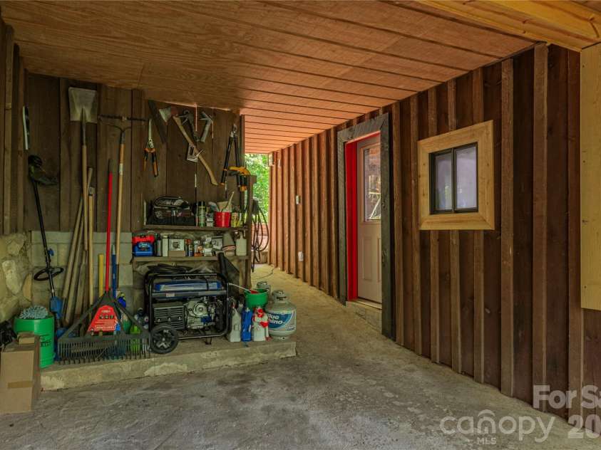 154 Timberside Drive, Mars Hill, NC 28754.  MLS# CAR4383911, YatesRealty ID 26811. 