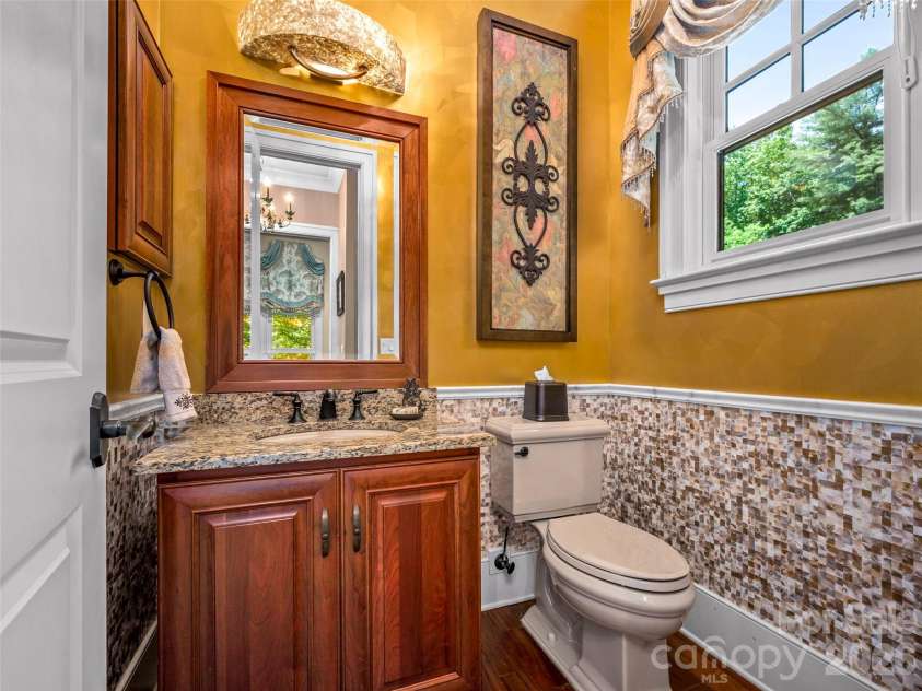 161 Chattooga Run, Hendersonville, NC 28739.  MLS# CAR4385295, YatesRealty ID 26812. 