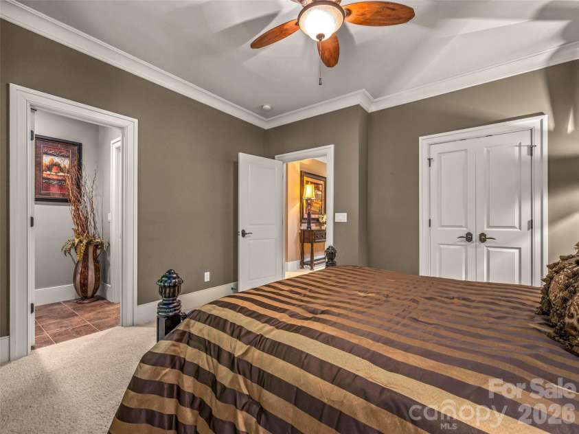 161 Chattooga Run, Hendersonville, NC 28739.  MLS# CAR4385295, YatesRealty ID 26812. 