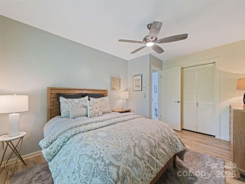 76 Shirley Drive, Maggie Valley, NC 28751.  MLS# CAR4256941, YatesRealty ID 26812. 