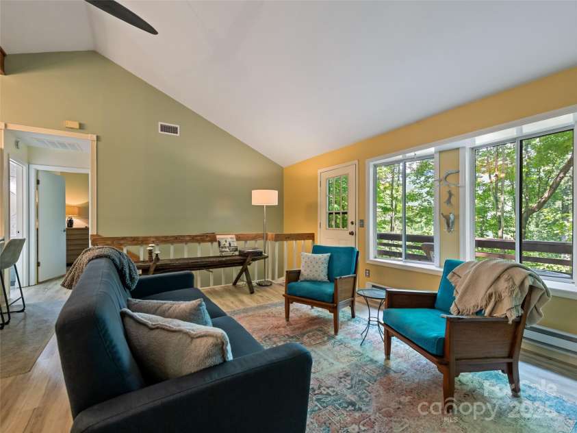 76 Shirley Drive, Maggie Valley, NC 28751.  MLS# CAR4256941, YatesRealty ID 26812. 