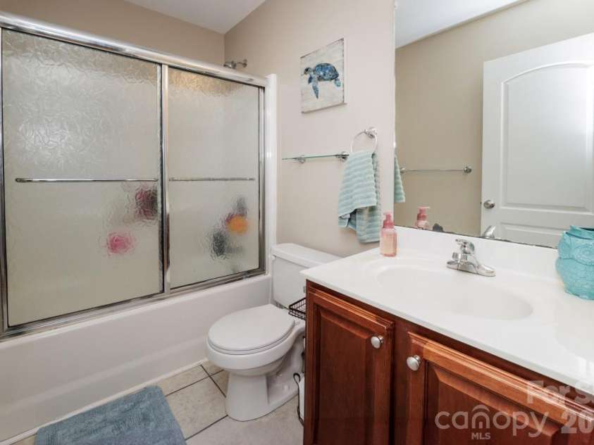 1084 Castlebrook Drive, Salisbury, NC 28146.  MLS# CAR4382321, YatesRealty ID 26813. 