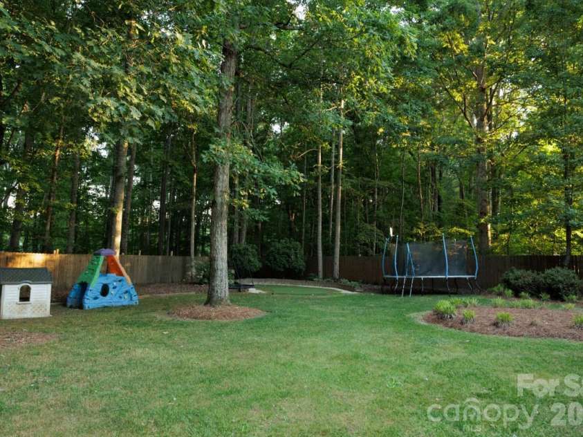 1084 Castlebrook Drive, Salisbury, NC 28146.  MLS# CAR4382321, YatesRealty ID 26813. 