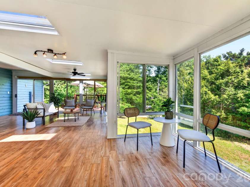 109 Lovers Loop Road, Asheville, NC 28803.  MLS# CAR4380982, YatesRealty ID 26814. Check out this INCREDIBLE Sunroom!