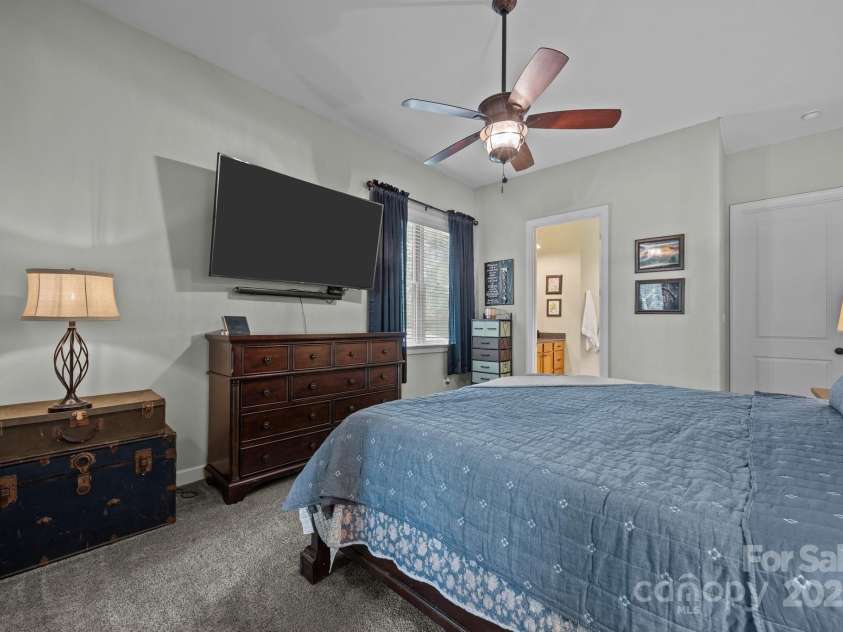 305 Pound Mill Branch Road, Green Mountain, NC 28740.  MLS# CAR4268058, YatesRealty ID 26814. Primary Bedroom w/ ensuite Bathroom