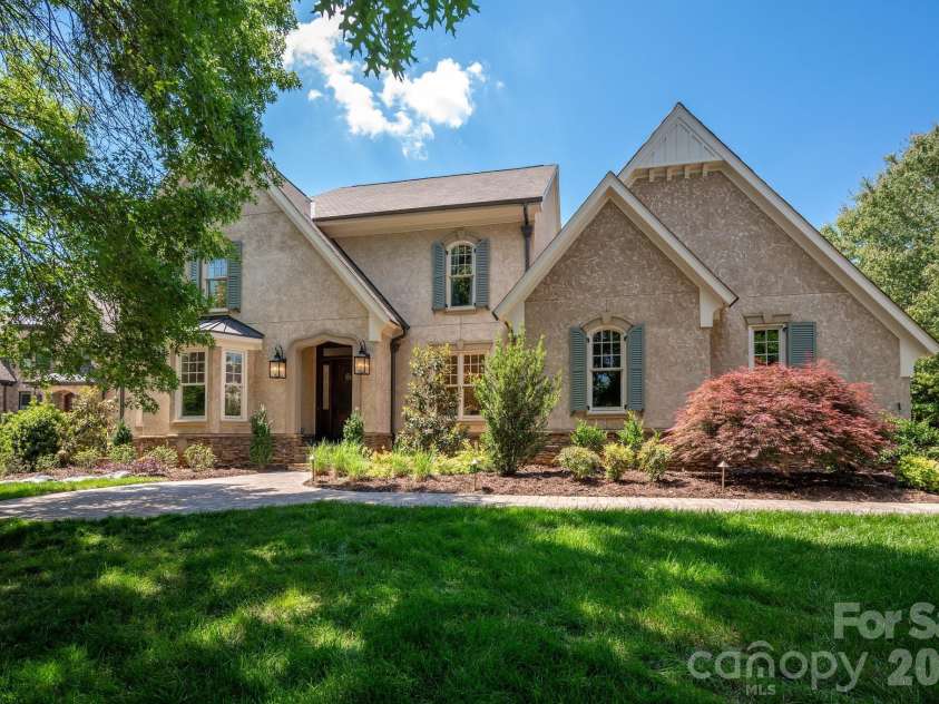 406 Creeping Cedar Court, Waxhaw, NC 28173.  MLS# CAR4385727, YatesRealty ID 26815. 