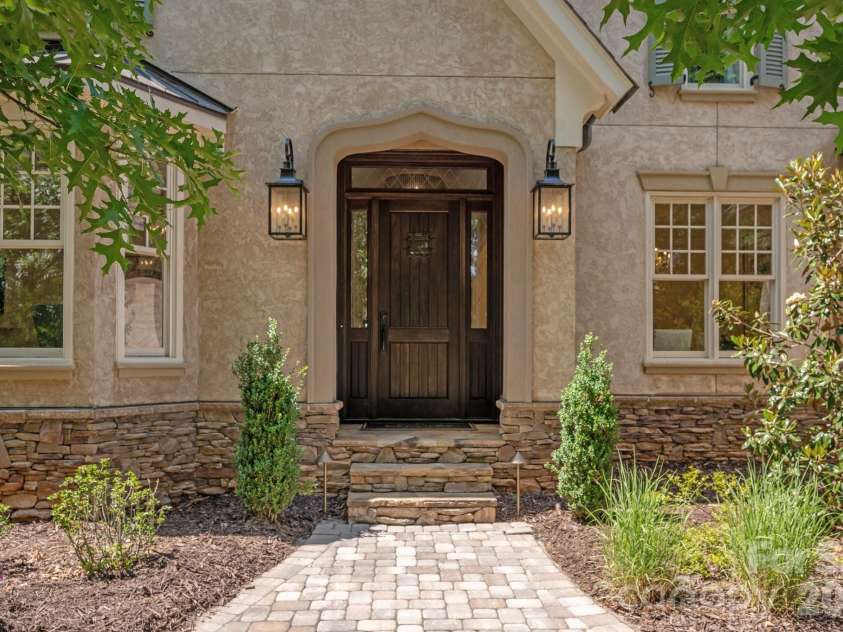 406 Creeping Cedar Court, Waxhaw, NC 28173.  MLS# CAR4385727, YatesRealty ID 26815. 