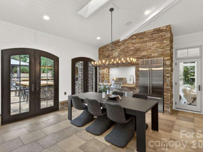 406 Creeping Cedar Court, Waxhaw, NC 28173.  MLS# CAR4385727, YatesRealty ID 26815. 