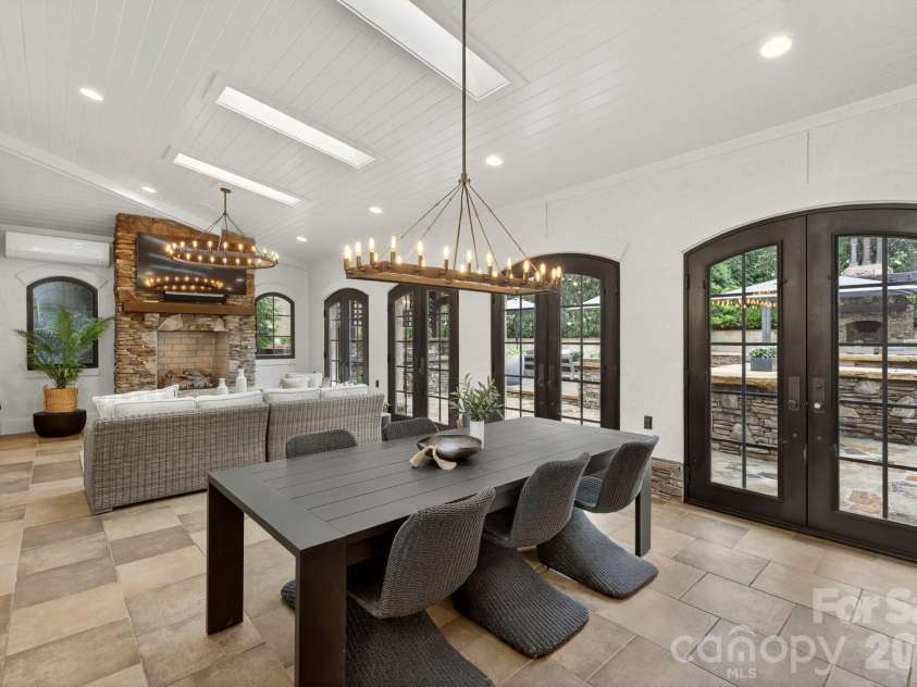 406 Creeping Cedar Court, Waxhaw, NC 28173.  MLS# CAR4385727, YatesRealty ID 26815. 