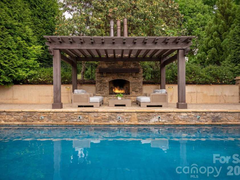 406 Creeping Cedar Court, Waxhaw, NC 28173.  MLS# CAR4385727, YatesRealty ID 26815. 
