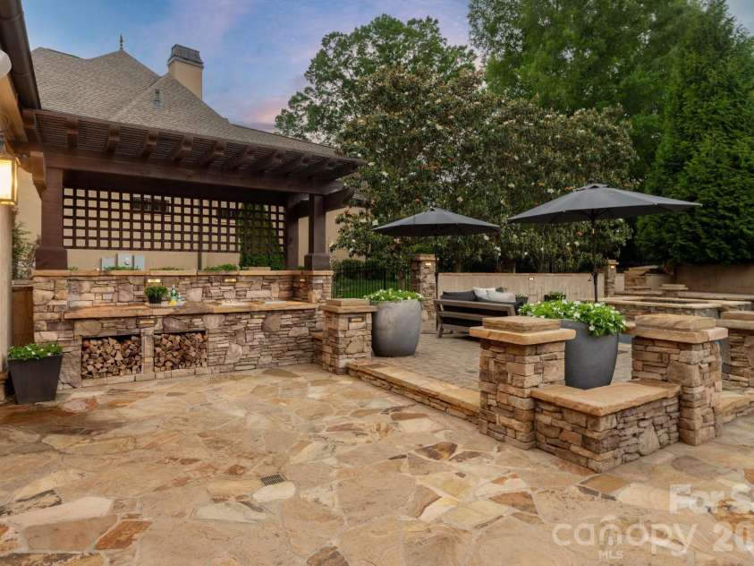 406 Creeping Cedar Court, Waxhaw, NC 28173.  MLS# CAR4385727, YatesRealty ID 26815. 