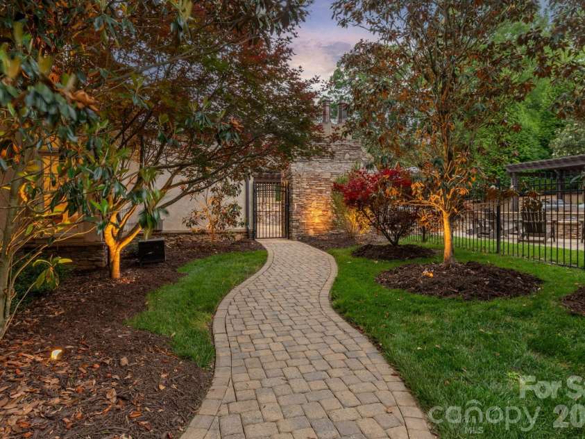 406 Creeping Cedar Court, Waxhaw, NC 28173.  MLS# CAR4385727, YatesRealty ID 26815. 