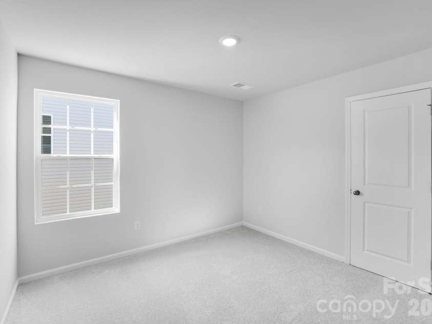 700 Espresso Drive, Shelby, NC 28152.  MLS# CAR4343609, YatesRealty ID 26816. 