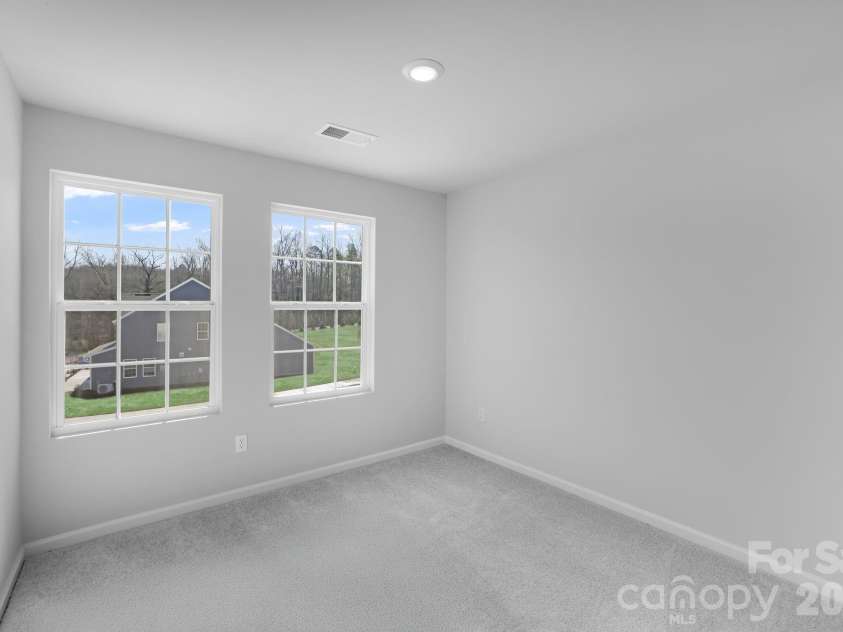 700 Espresso Drive, Shelby, NC 28152.  MLS# CAR4343609, YatesRealty ID 26816. 