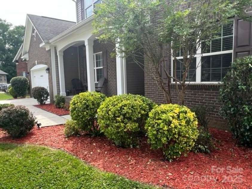 4224 Lois Lane, Indian Land, SC 29707.  MLS# CAR4274045, YatesRealty ID 26818. 