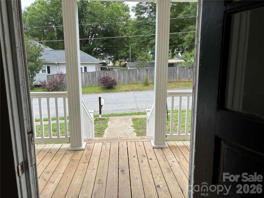 311 Rose Avenue, Kannapolis, NC 28083.  MLS# CAR4381696, YatesRealty ID 26819. 