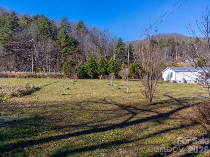 7581 Hwy 441 Highway, Sylva, NC 28779.  MLS# CAR4336341, YatesRealty ID 2682. 