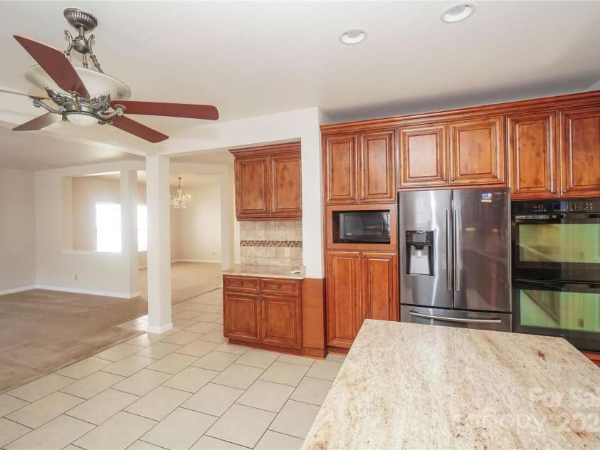 3021 Morel Avenue, Fort Mill, SC 29215.  MLS# CAR4274216, YatesRealty ID 26821. 