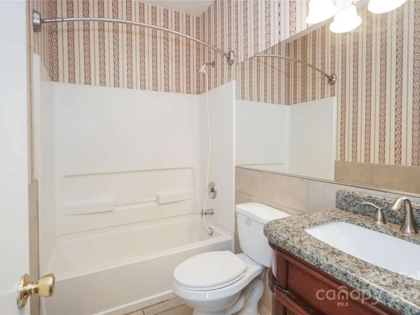 3021 Morel Avenue, Fort Mill, SC 29215.  MLS# CAR4274216, YatesRealty ID 26821. 