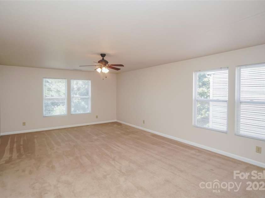 3021 Morel Avenue, Fort Mill, SC 29215.  MLS# CAR4274216, YatesRealty ID 26821. 