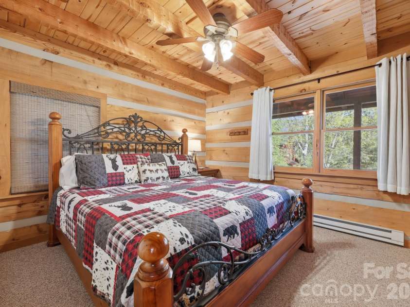 165 Little Boulder Lane, Seven Devils, NC 28604.  MLS# CAR4380097, YatesRealty ID 26823. 