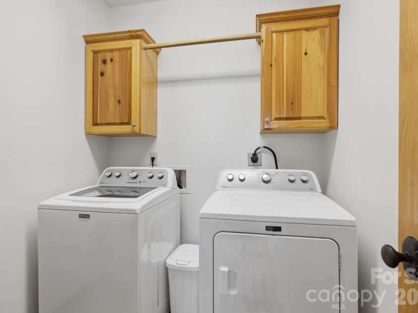 165 Little Boulder Lane, Seven Devils, NC 28604.  MLS# CAR4380097, YatesRealty ID 26823. 