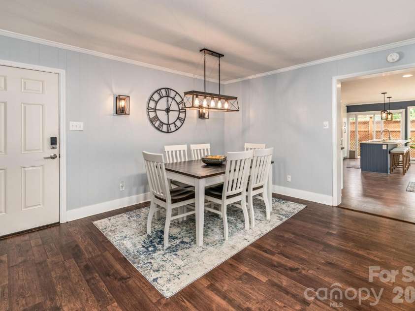 3301 Windsor Place, Statesville, NC 28625.  MLS# CAR4373743, YatesRealty ID 26824. 