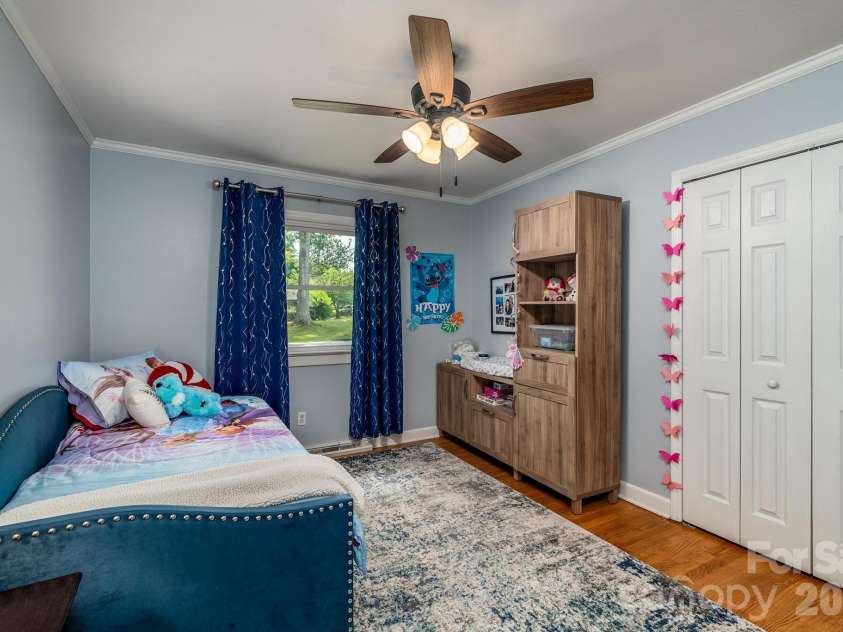 3301 Windsor Place, Statesville, NC 28625.  MLS# CAR4373743, YatesRealty ID 26824. Bedroom 2