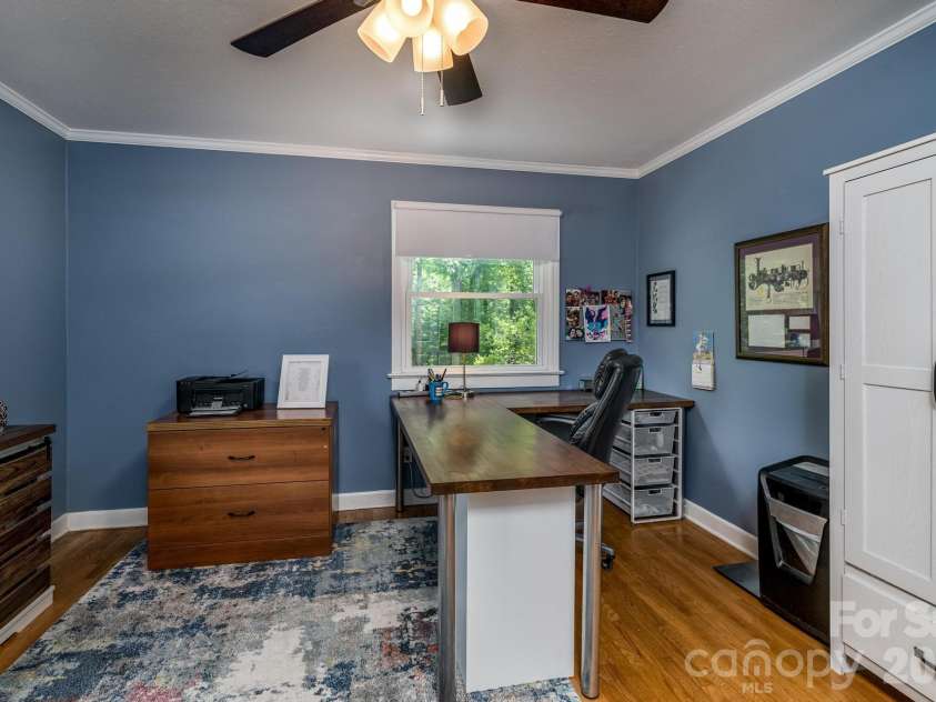 3301 Windsor Place, Statesville, NC 28625.  MLS# CAR4373743, YatesRealty ID 26824. Bedroom 3