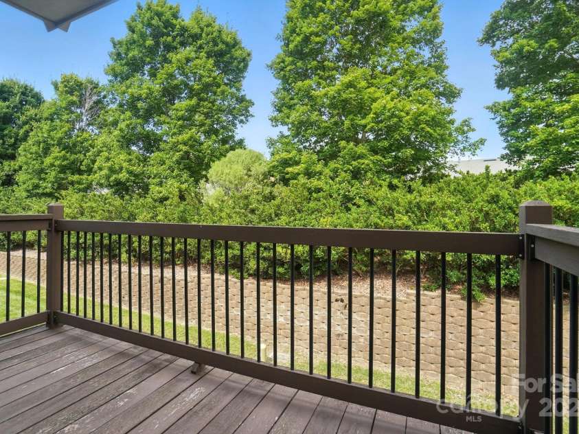 8323 Brookings Drive, Charlotte, NC 28269.  MLS# CAR4282689, YatesRealty ID 26825. 