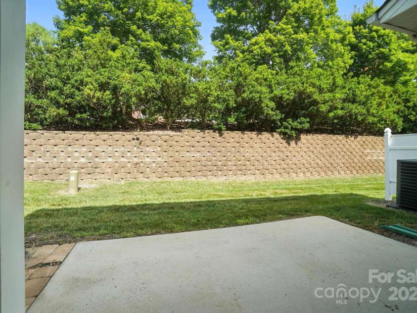 8323 Brookings Drive, Charlotte, NC 28269.  MLS# CAR4282689, YatesRealty ID 26825. 