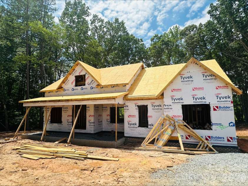165 Beth Haven Church Road, Denver, NC 28037.  MLS# CAR4384085, YatesRealty ID 26826. 