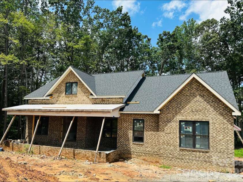 165 Beth Haven Church Road, Denver, NC 28037.  MLS# CAR4384085, YatesRealty ID 26826. 