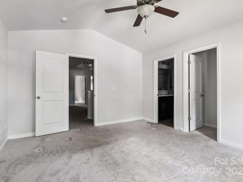 100 Gregory Street, Lancaster, SC 29720.  MLS# CAR4282892, YatesRealty ID 26827. 