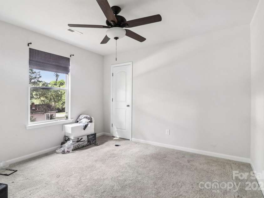 100 Gregory Street, Lancaster, SC 29720.  MLS# CAR4282892, YatesRealty ID 26827. 