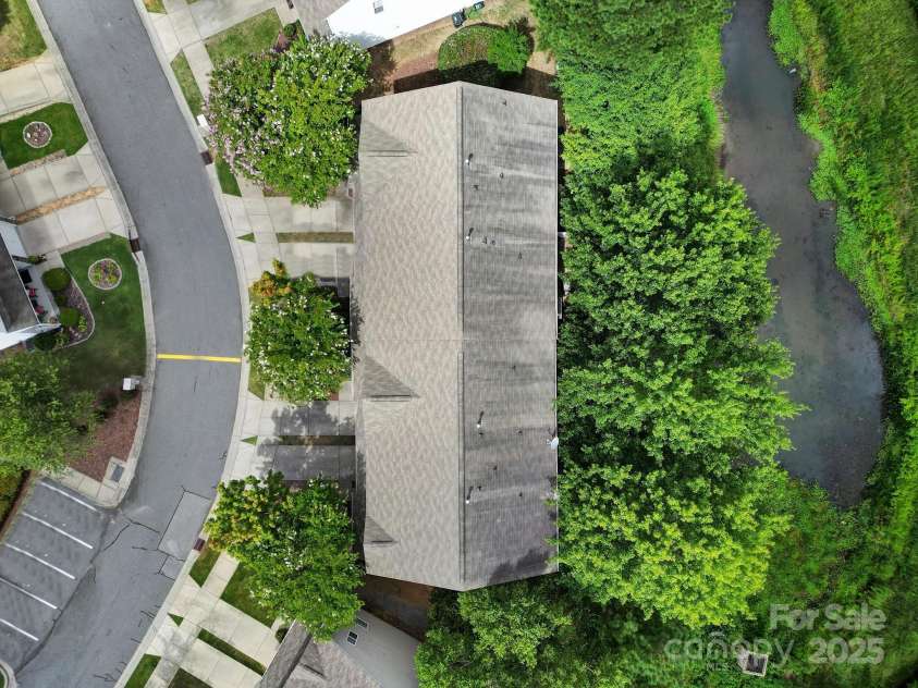 13719 Singleleaf Lane, Charlotte, NC 28278.  MLS# CAR4283132, YatesRealty ID 26828. 