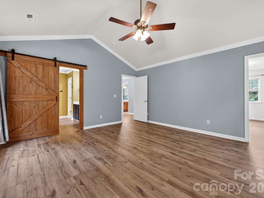 11 Peppermill Drive, Asheville, NC 28804.  MLS# CAR4386908, YatesRealty ID 26829. Primary w/ View to Bath