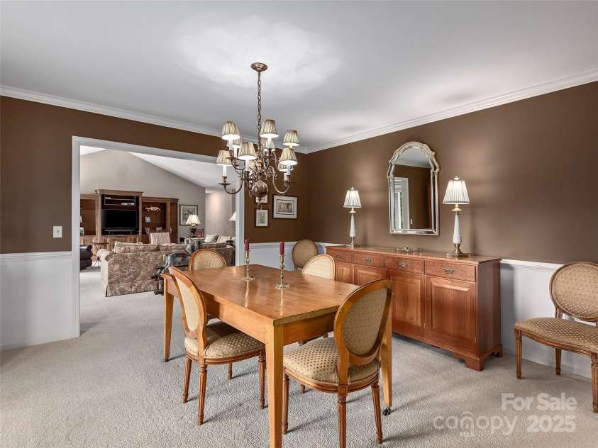 30 Beaumont Drive, Hendersonville, NC 28739.  MLS# CAR4282917, YatesRealty ID 26829. 12'