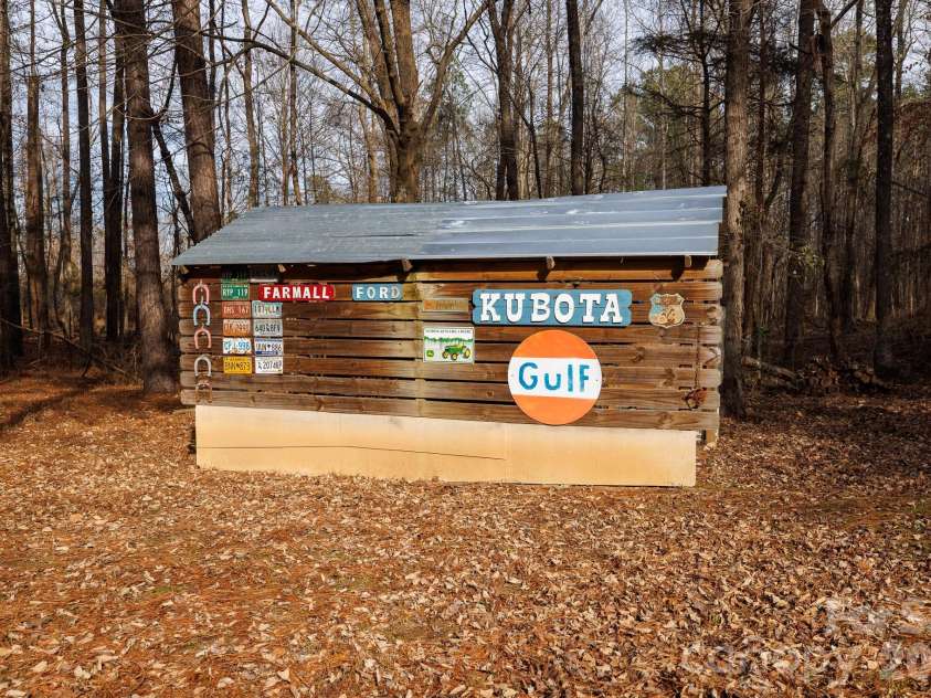 1939 Orrs Station Road, Chester, SC 29706.  MLS# CAR4340069, YatesRealty ID 2683. 