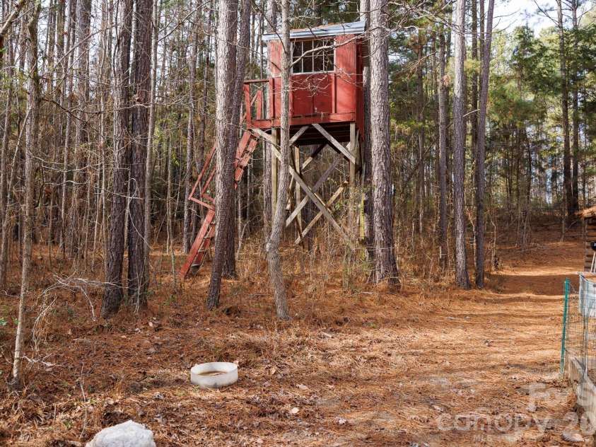 1939 Orrs Station Road, Chester, SC 29706.  MLS# CAR4340069, YatesRealty ID 2683. 