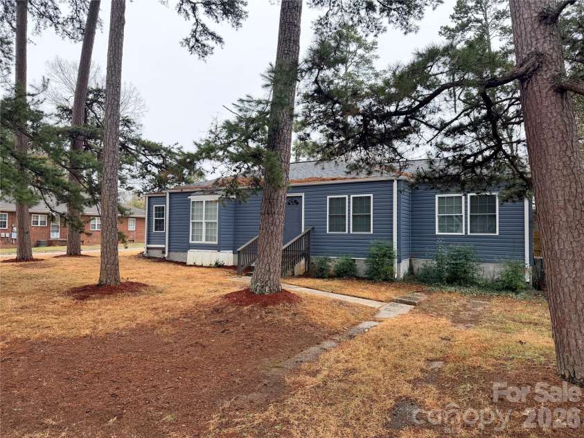 301 Merritt Avenue, Salisbury, NC 28144.  MLS# CAR4351953, YatesRealty ID 2683. 