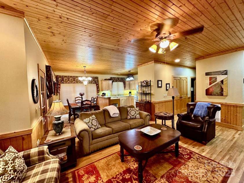 56 First Tee Trail, Cashiers, NC 28717.  MLS# CAR4283025, YatesRealty ID 26832. 