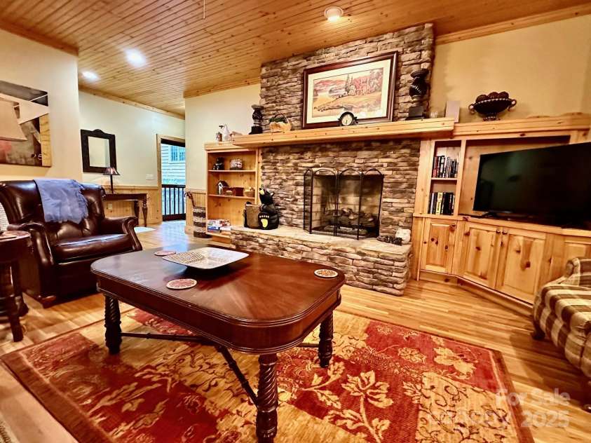 56 First Tee Trail, Cashiers, NC 28717.  MLS# CAR4283025, YatesRealty ID 26832. 