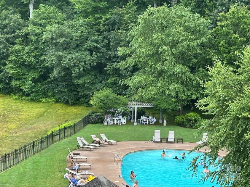 56 First Tee Trail, Cashiers, NC 28717.  MLS# CAR4283025, YatesRealty ID 26832. 