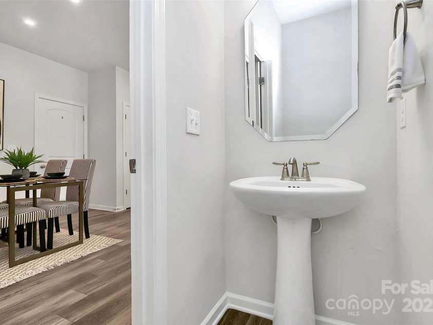 4113 Galloway Park Drive, Charlotte, NC 28262.  MLS# CAR4283309, YatesRealty ID 26833. 