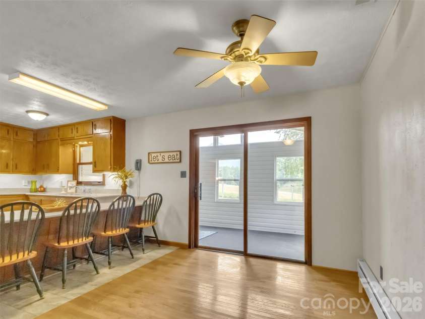104 Beaverdam Heights Drive, Canton, NC 28716.  MLS# CAR4385800, YatesRealty ID 26835. 