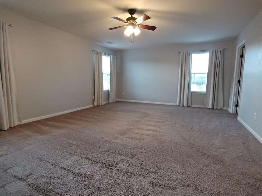 3717 English Garden Drive, Gastonia, NC 28056.  MLS# CAR4272247, YatesRealty ID 26835. 